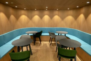 Restaurant LAHO Business Center