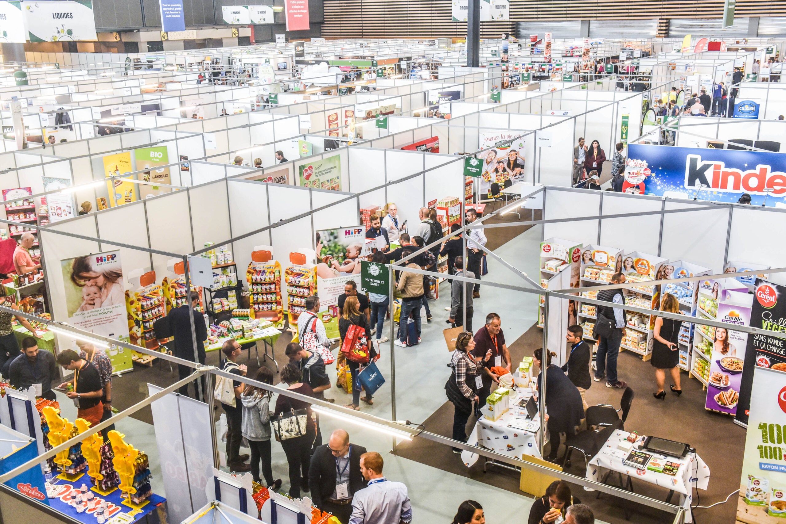 organisation de salons professionnels avec création de stands